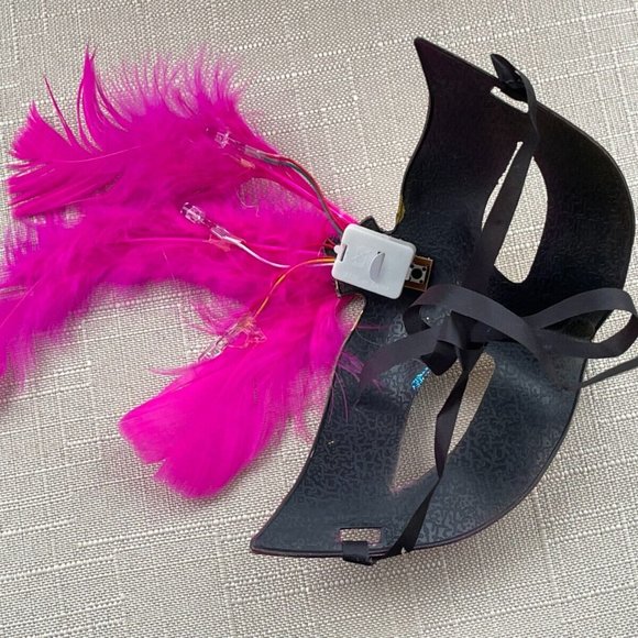 Party Mask Light Up Deep Pink Fuax Feather Masquerade Mask - Picture 8 of 11